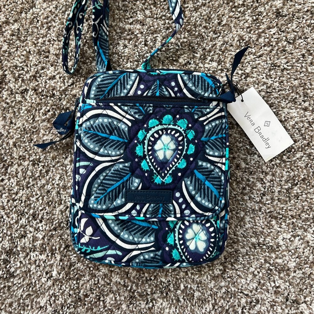 Vera Bradley Blue Island Medallion Mini Hipster cross body purse
